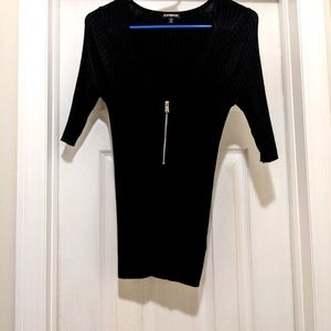 3/4 Black v neck sweater
